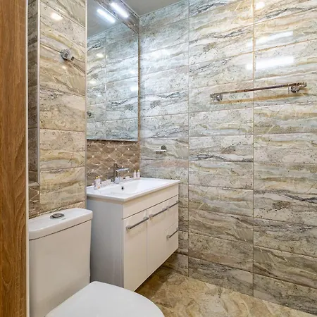 Apartment Daya 2br Luxury *