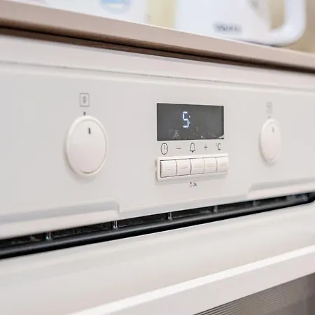 Daya 2br Luxury דירה וארנה