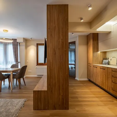 Daya 2br Luxury דירה *