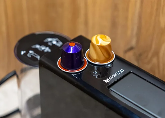 Daya 2br Luxury Apartment