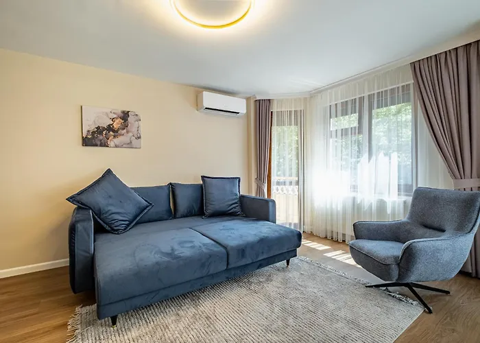 Daya 2br Luxury Apartment *